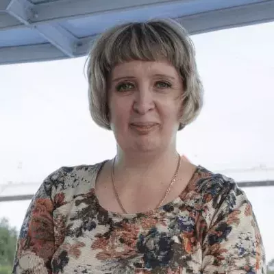 Anne, 53 ans, Suisse