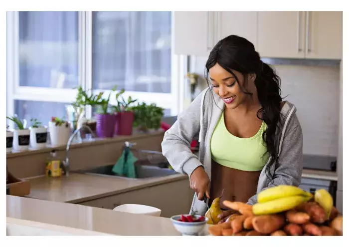 healthy meal prep woman kitchen